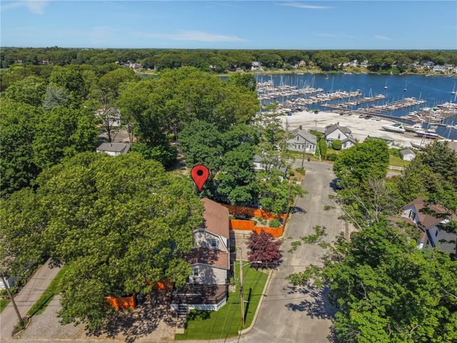 1 Staples Avenue, Warwick, RI 02886