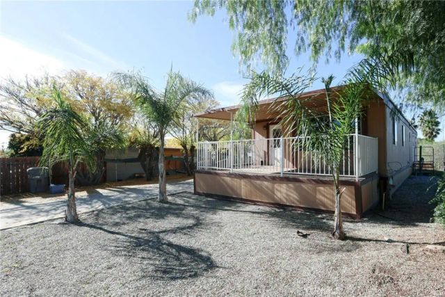 22735 Lukens, Perris, CA 92570