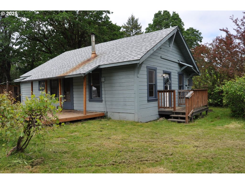 87624 TERRITORIAL Rd, Veneta, OR 97487