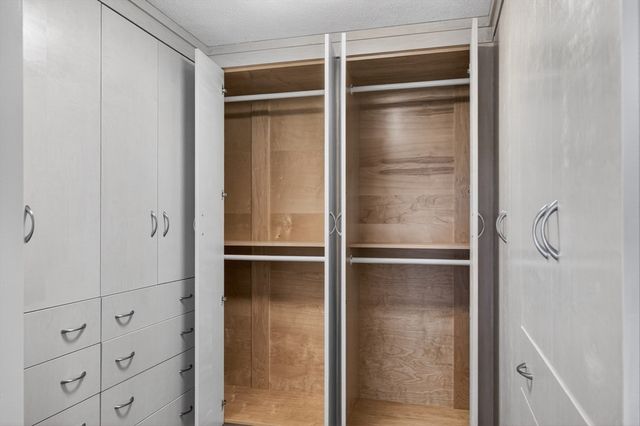18 Roosevelt Rd, Medford, MA 02155