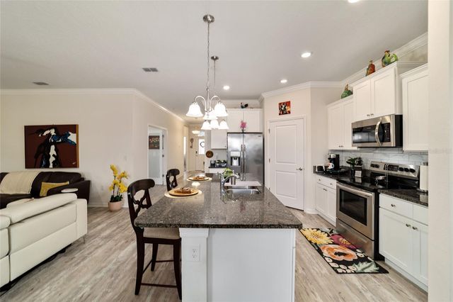 9238 SW 60TH TERRACE ROAD, Ocala, FL 34476