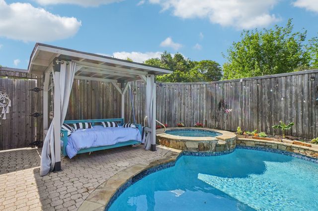 2233 Parkhaven Drive, Plano, TX 75075