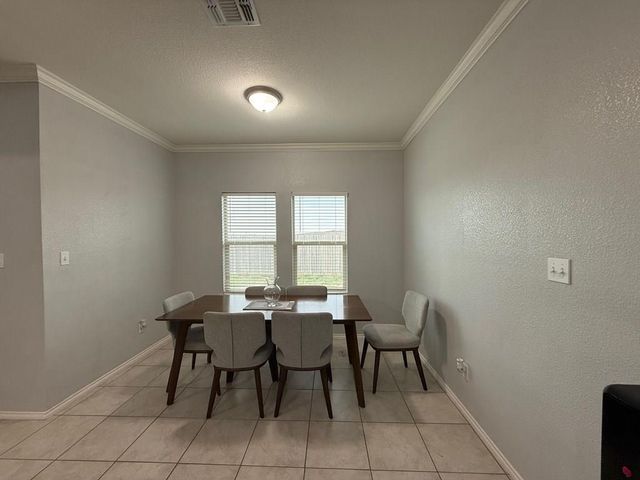 805 Chaparral Rd, Midland, TX 79705