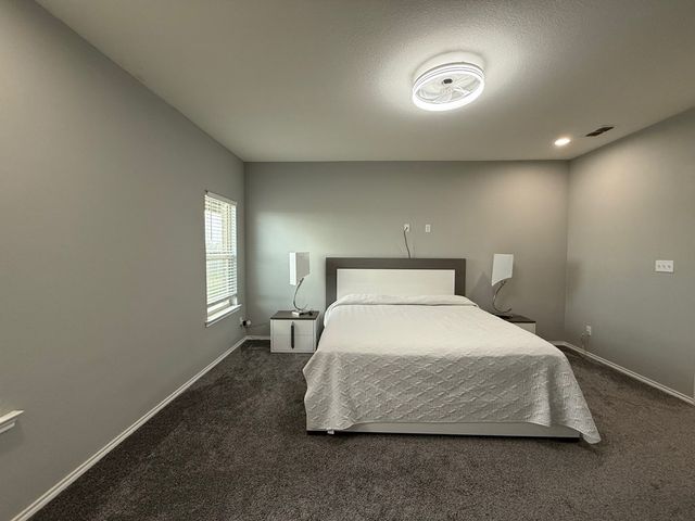 805 Chaparral Rd, Midland, TX 79705