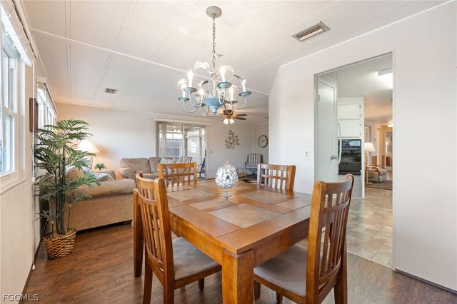 472 Nicklaus BLVD, North Fort Myers, FL 33903