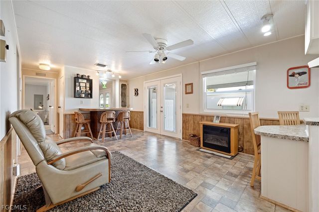 472 Nicklaus BLVD, North Fort Myers, FL 33903