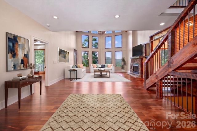 556 High Pines Loop, Lake Lure, NC 28746