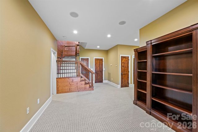 556 High Pines Loop, Lake Lure, NC 28746