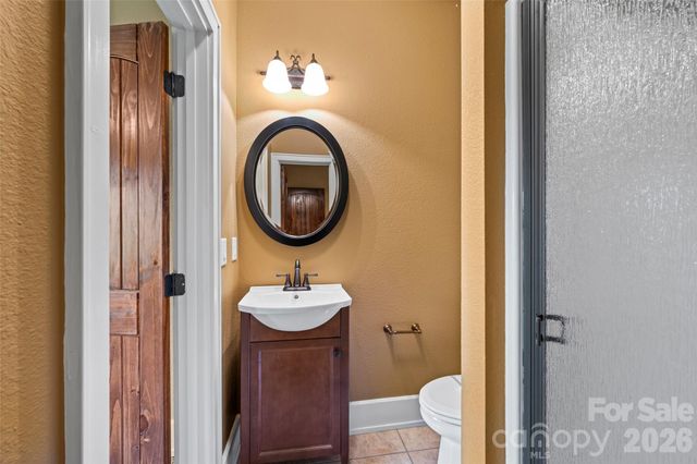 556 High Pines Loop, Lake Lure, NC 28746