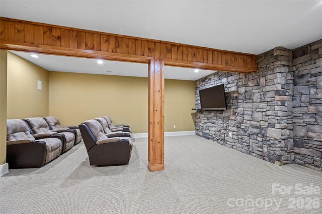 556 High Pines Loop, Lake Lure, NC 28746
