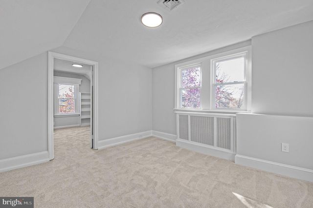 1014 LANSDALE AVE, Lansdale, PA 19446