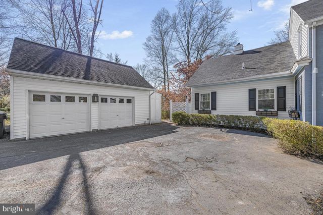 1014 LANSDALE AVE, Lansdale, PA 19446