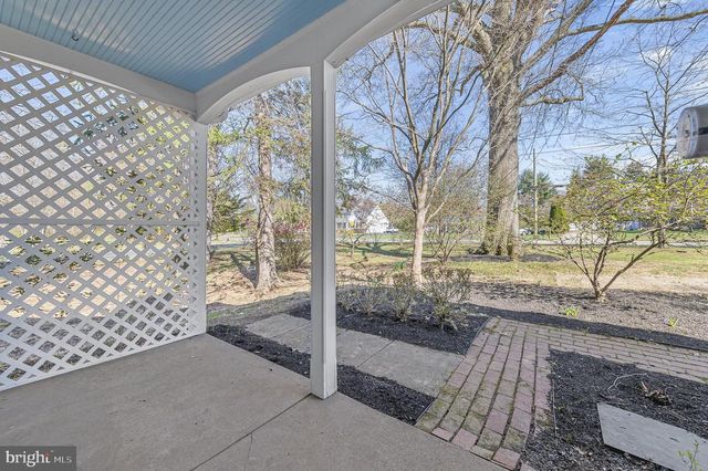 1014 LANSDALE AVE, Lansdale, PA 19446