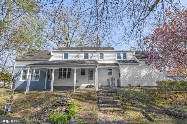 1014 LANSDALE AVE, Lansdale, PA 19446