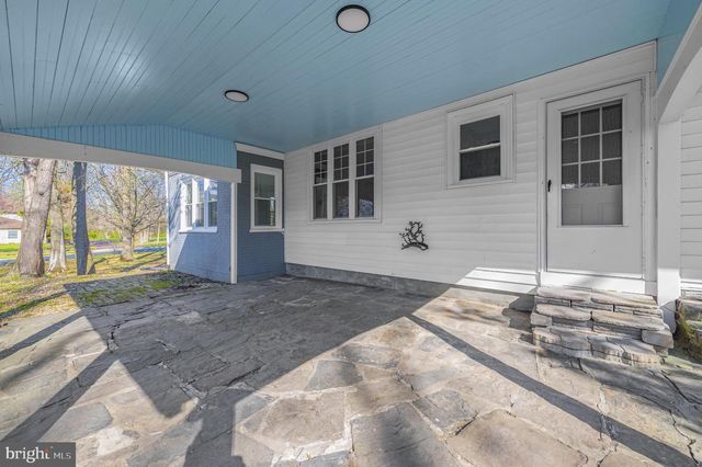 1014 LANSDALE AVE, Lansdale, PA 19446