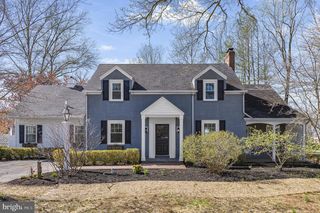 1014 LANSDALE AVE, Lansdale, PA 19446