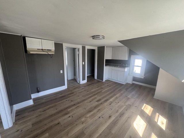 4615 10th AVENUE, Kenosha, WI 53140