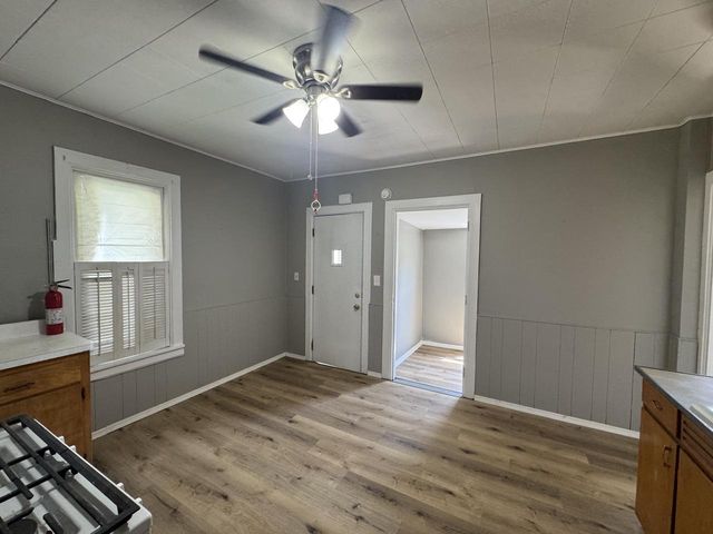 4615 10th AVENUE, Kenosha, WI 53140