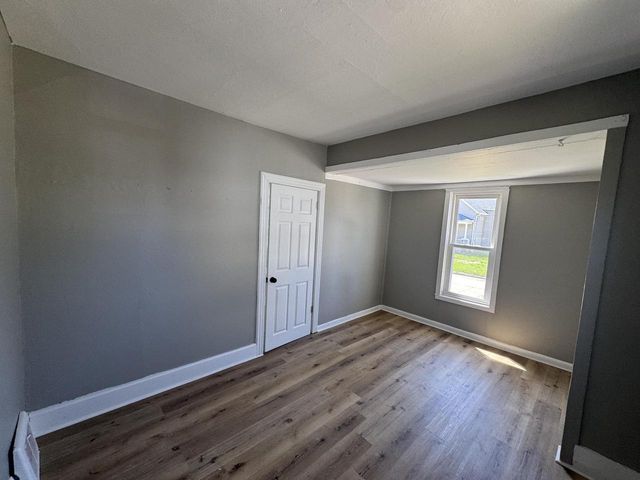 4615 10th AVENUE, Kenosha, WI 53140