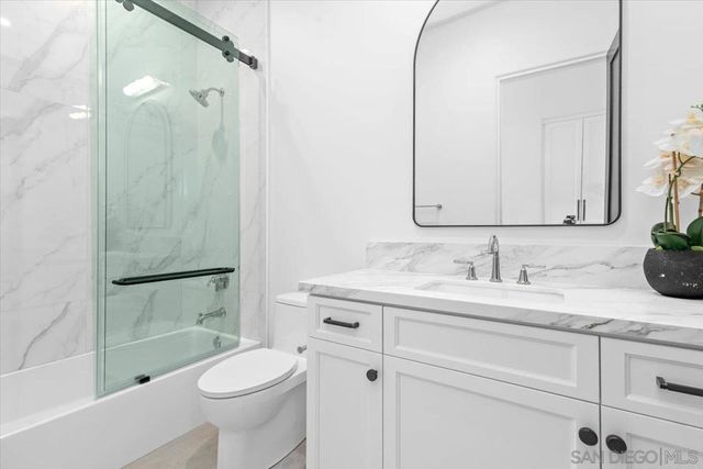 16390 Via Justina Real, Escondido, CA 92025