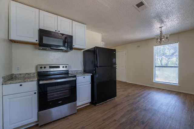 110 Muleta Drive, Oak Point, TX 75068