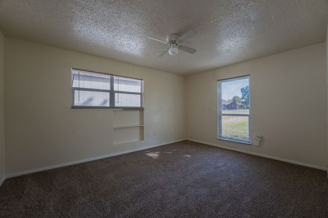 110 Muleta Drive, Oak Point, TX 75068