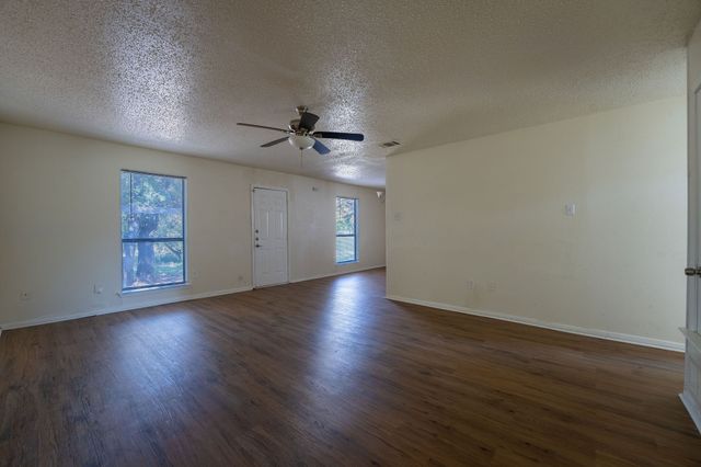 110 Muleta Drive, Oak Point, TX 75068