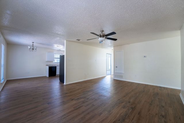 110 Muleta Drive, Oak Point, TX 75068