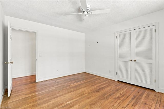 5510 Mecklenburg Road, Greensboro, NC 27407
