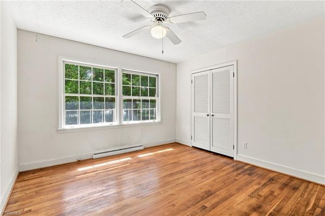 5510 Mecklenburg Road, Greensboro, NC 27407