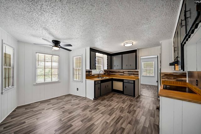 2756 American Avenue, West Columbia, SC 29170