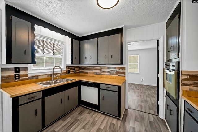 2756 American Avenue, West Columbia, SC 29170