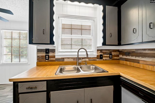 2756 American Avenue, West Columbia, SC 29170