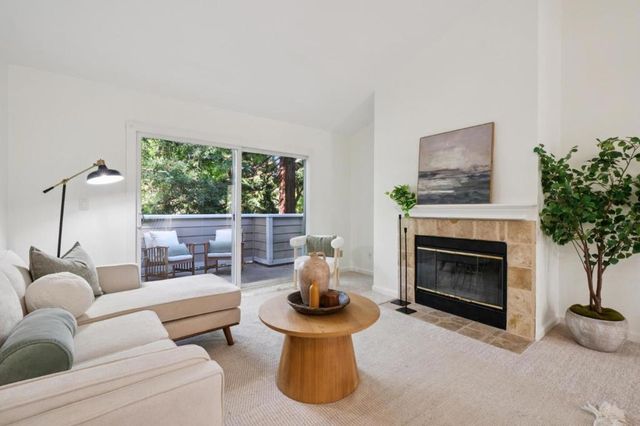 160 Reflections Drive 23, San Ramon, CA 94583