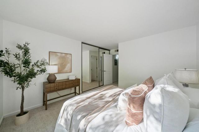 160 Reflections Drive 23, San Ramon, CA 94583