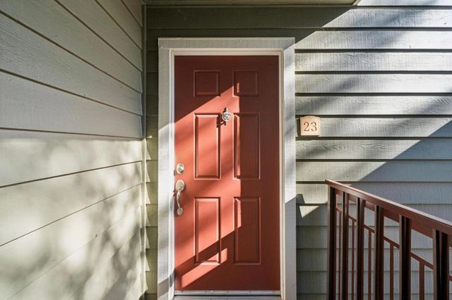 160 Reflections Drive 23, San Ramon, CA 94583