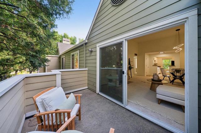 160 Reflections Drive 23, San Ramon, CA 94583