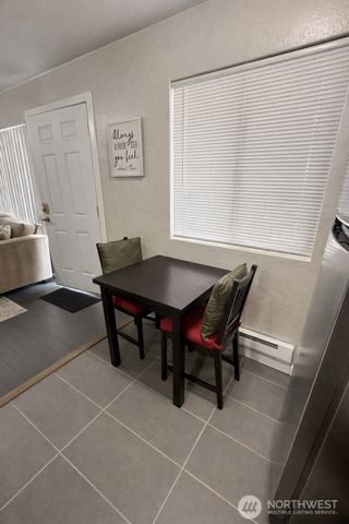 901 S Grant Avenue, Tacoma, WA 98405