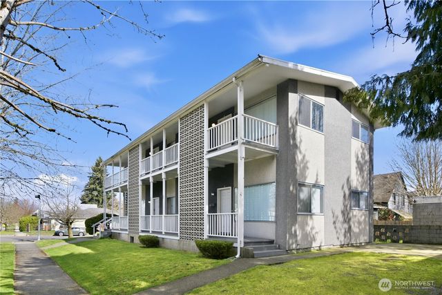 901 S Grant Avenue, Tacoma, WA 98405