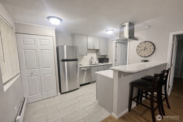 901 S Grant Avenue, Tacoma, WA 98405