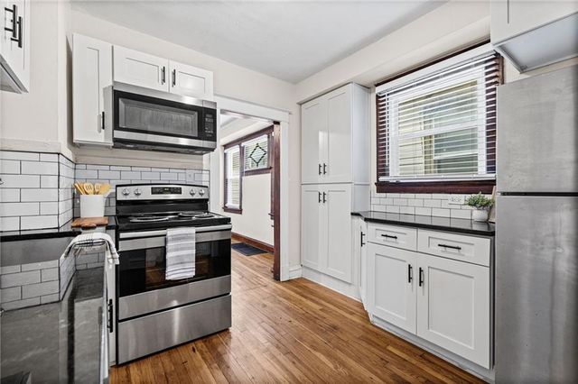 4317 Highland Avenue, Kansas City, MO 64110