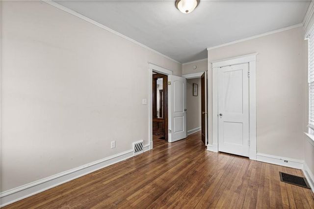 4317 Highland Avenue, Kansas City, MO 64110