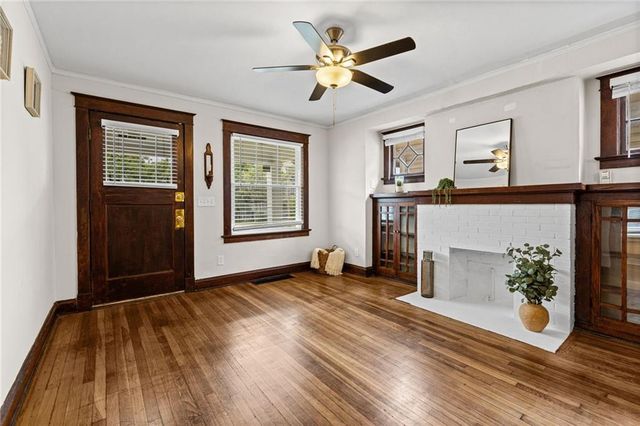 4317 Highland Avenue, Kansas City, MO 64110