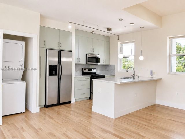 6701 Biscayne Boulevard 201, Miami, FL 33138