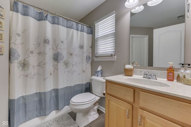 1391 Hamilton Drive, Greenwood, IN 46143