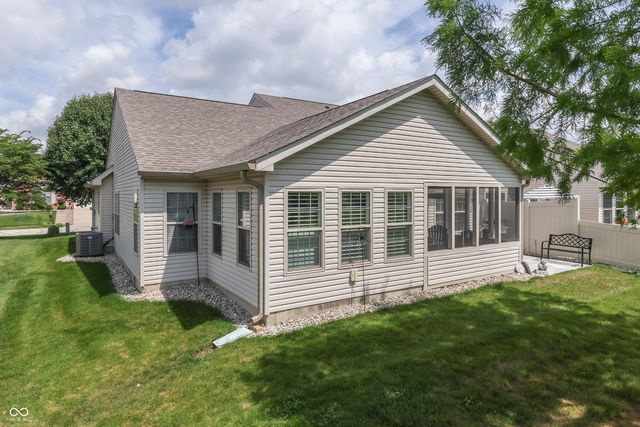 1391 Hamilton Drive, Greenwood, IN 46143