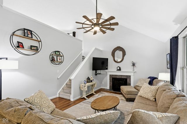 1201 Elm Grove, Greenwood, IN 46143