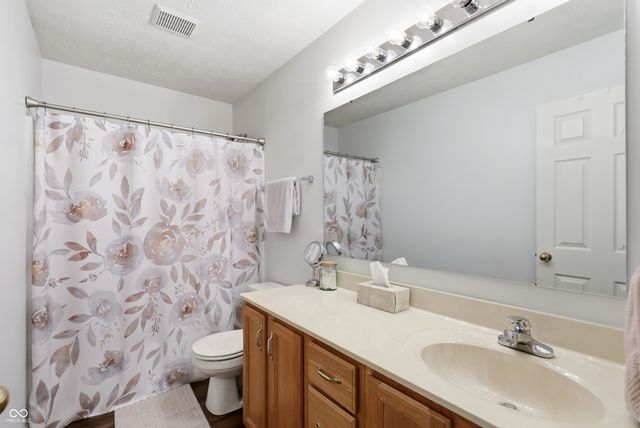 1201 Elm Grove, Greenwood, IN 46143