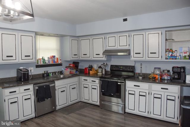 1077 FOX RUN, Reading, PA 19606