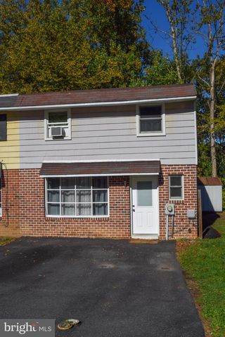 1077 FOX RUN, Reading, PA 19606